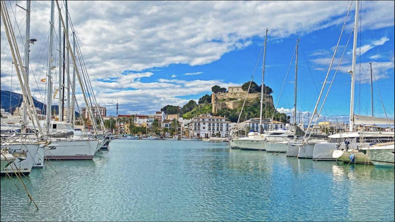 Apartamento Victoria Playa III Con Una Gran Terraza Dénia Esterno foto